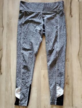 Victoria's Secret Gray Marled Leggings with White and Black Hem Panels